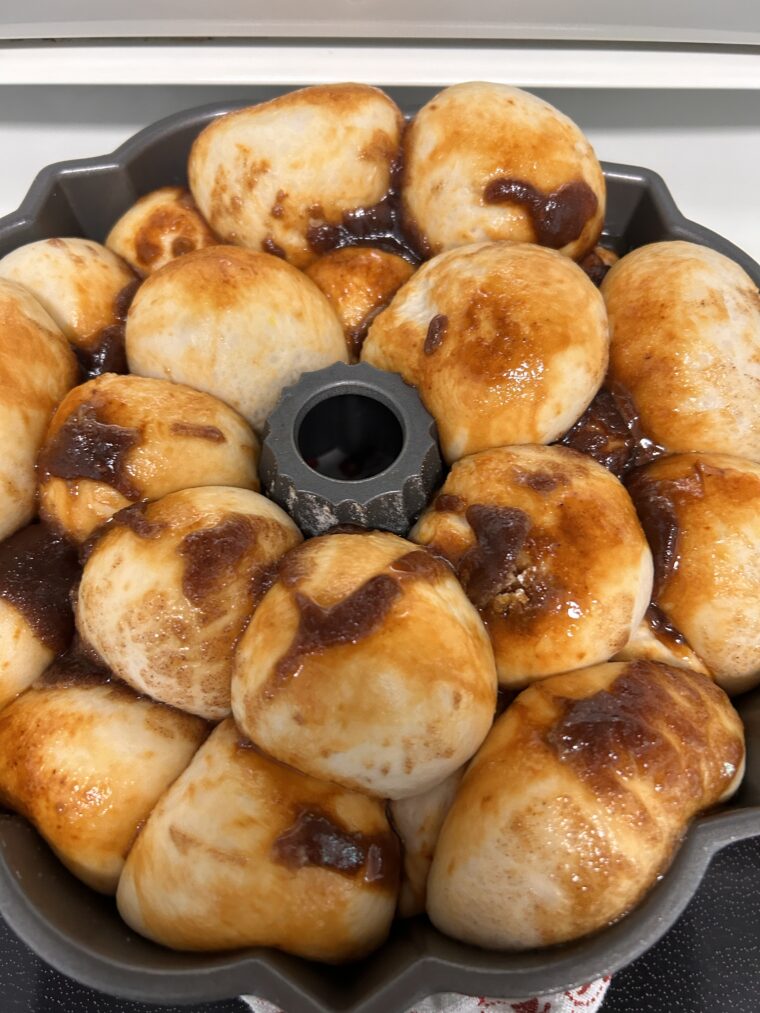 Sticky Bun Pull Apart Bread - Generations Cook